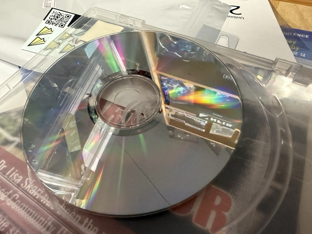 Microsoft Windows XP Professional x64 Edition W/ Product Key