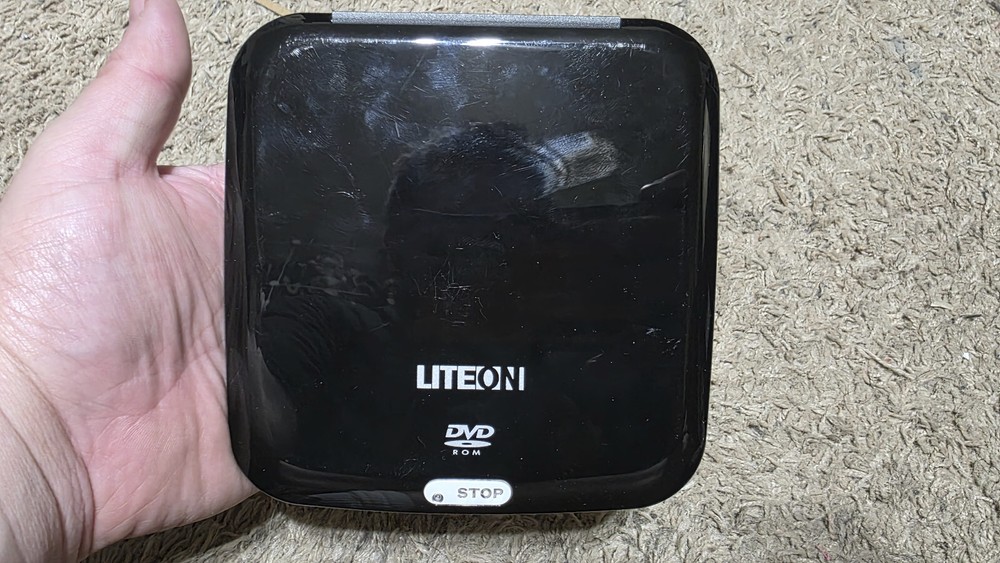 LiteOn DVD-Rom Drive eTDU108 External