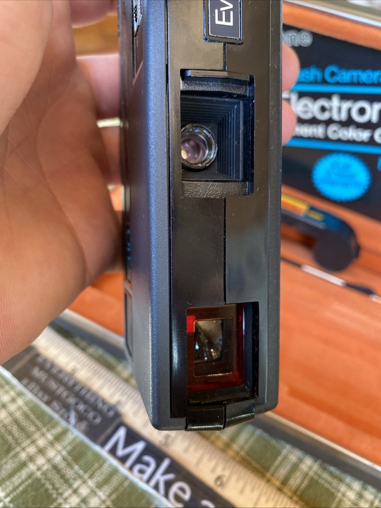 VINTAGE Berkey Keystone 310 Pocket Electronic Everflash Camera TESTED & WORKING