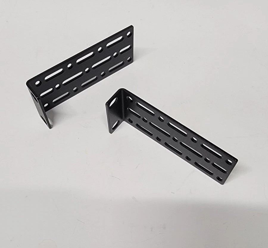 RACK MOUNT EAR BRACKETS 1U/NEW