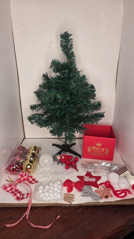 Dotoro- 16 Inch Tall Christmas Tree With String Lights And Decorations