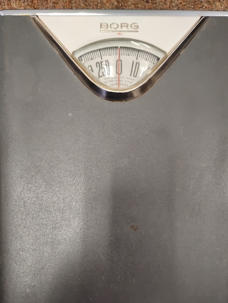 Vintage 1950's Borg Bathroom Scale