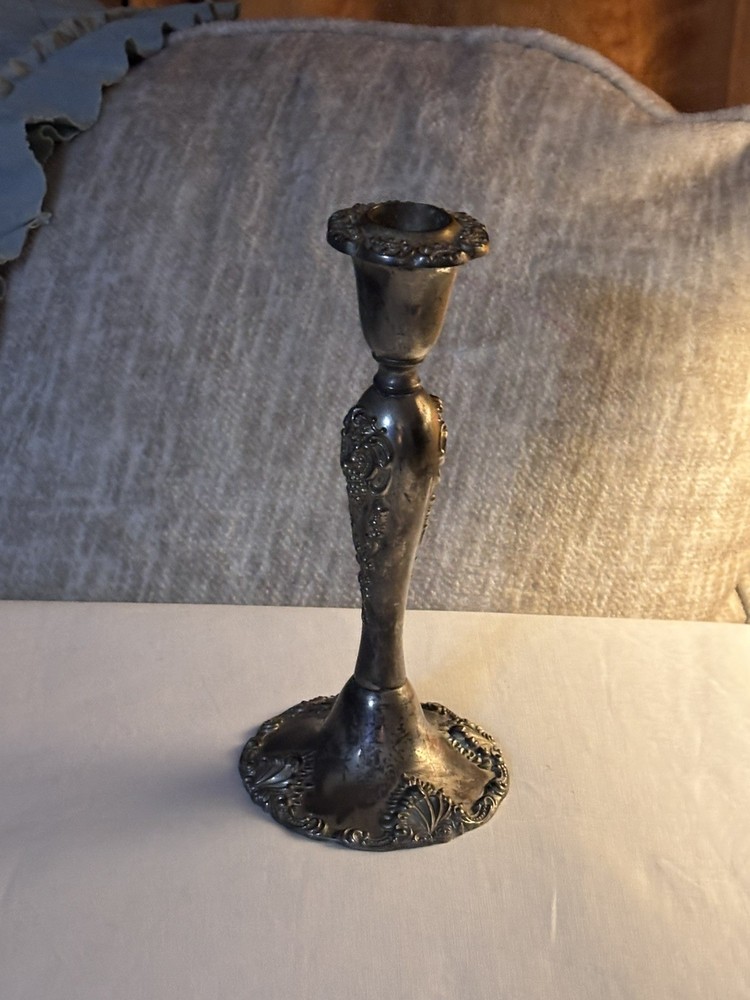 Godinger Silver Plate Candle Holder 8in (Single) Pre-loved