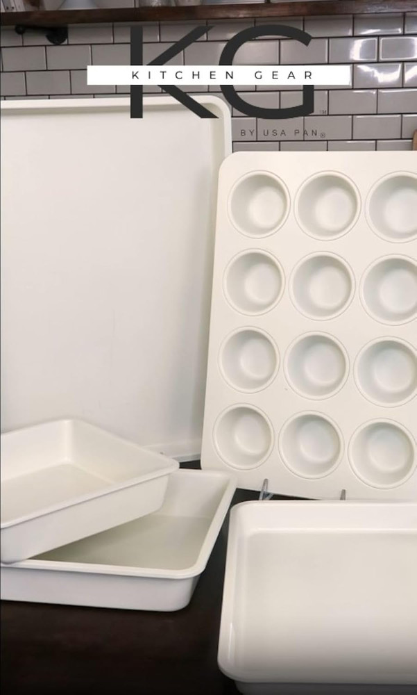 Effortless Baking: 6-Piece Nonstick Ceramic Bakeware Set