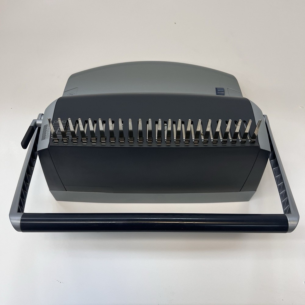 GBC CombBind C110 Manual Binding Machine 15 Sheet Punch 300 Sheet Bind