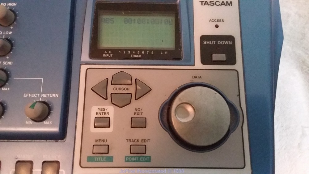 Tascam Portable Studio Digital Recorder DP-01