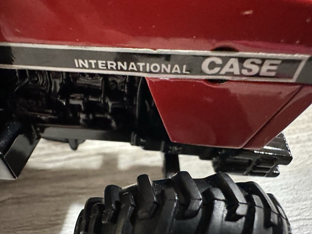 ERTL Case International 2294 Tractor Front Drive *Needs Work*