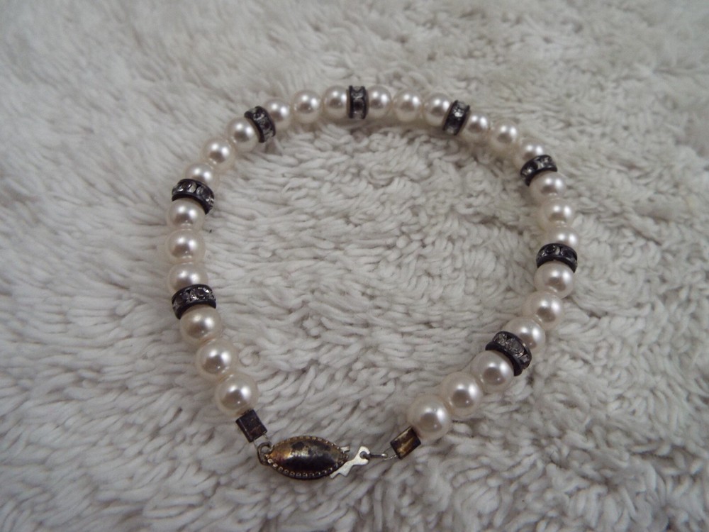 Silvertone Rhinestone White Bead Bracelet