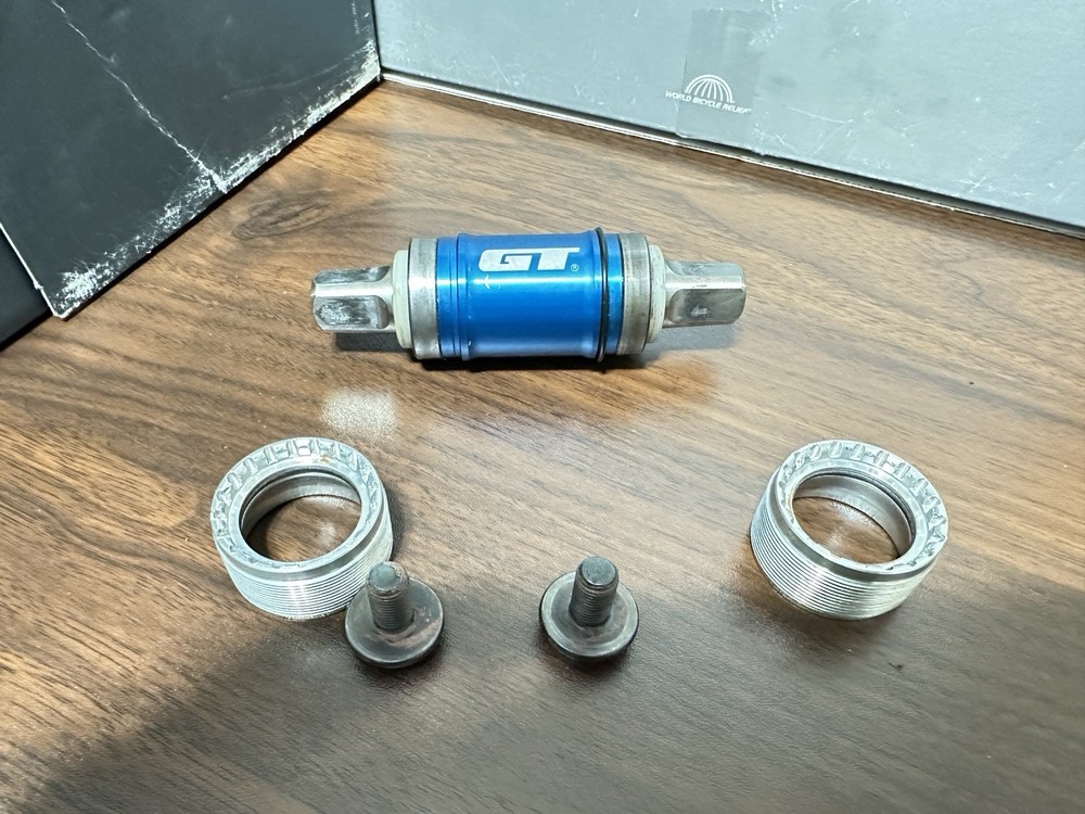 1990 GT Titan 68mm square taper bottom bracket