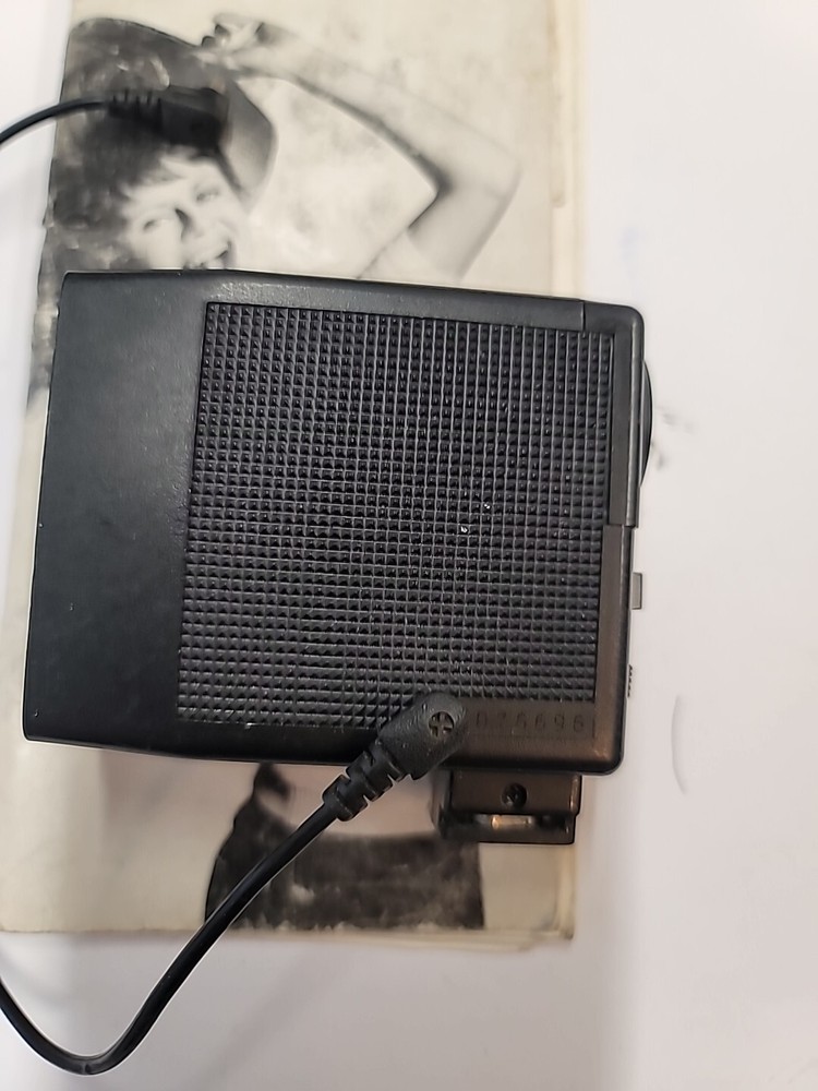 Vivitar Electronic Automatic Flash Model 202 With Manual