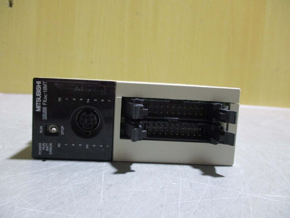 New Mitsubishi FX2NC-16MT PLC Programmable Controller Expedited Shipping One
