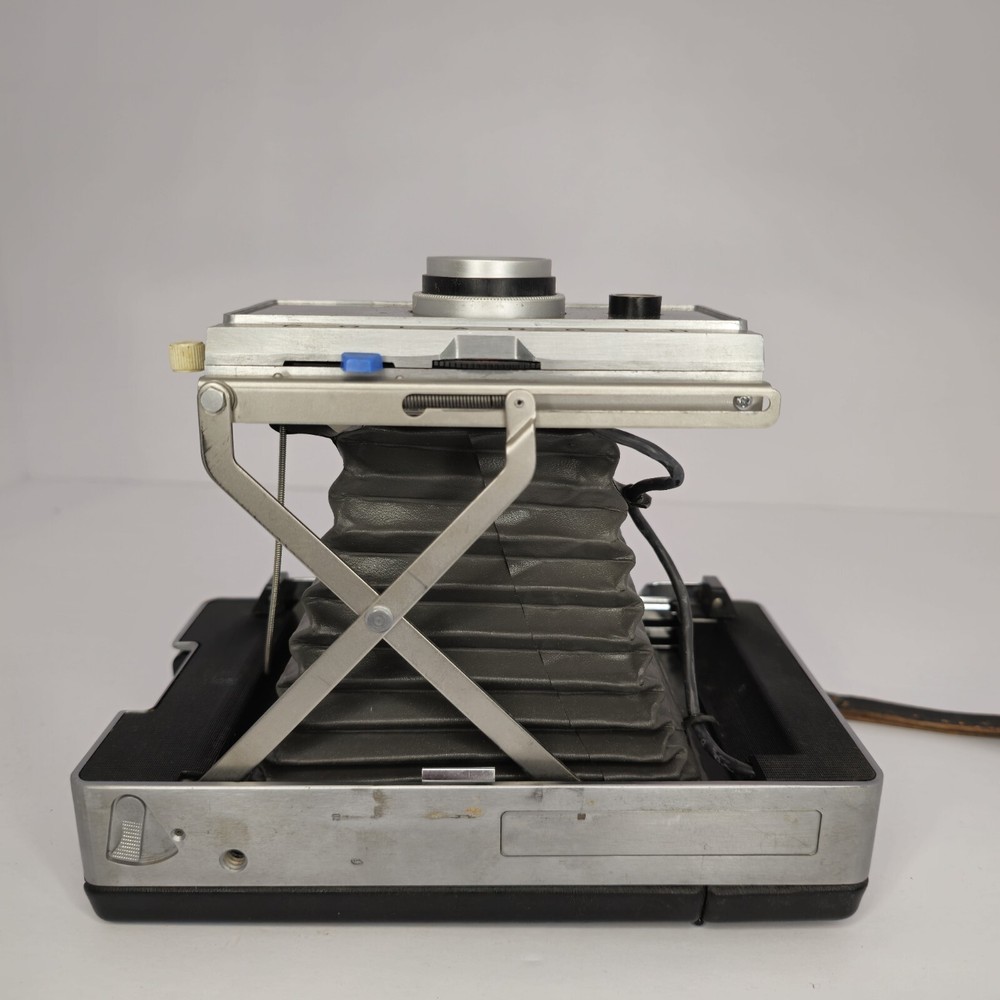 Vintage Polaroid Automatic 100 Land Camera w/ Case, info, & Cold Clip Not Tested