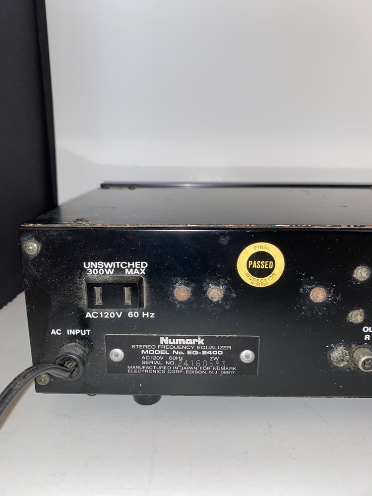 VINTAGE NUMARK STUDIO MASTER EQ-2400 10-BAND STEREO FREQUENCY EQUALIZER + MANUAL