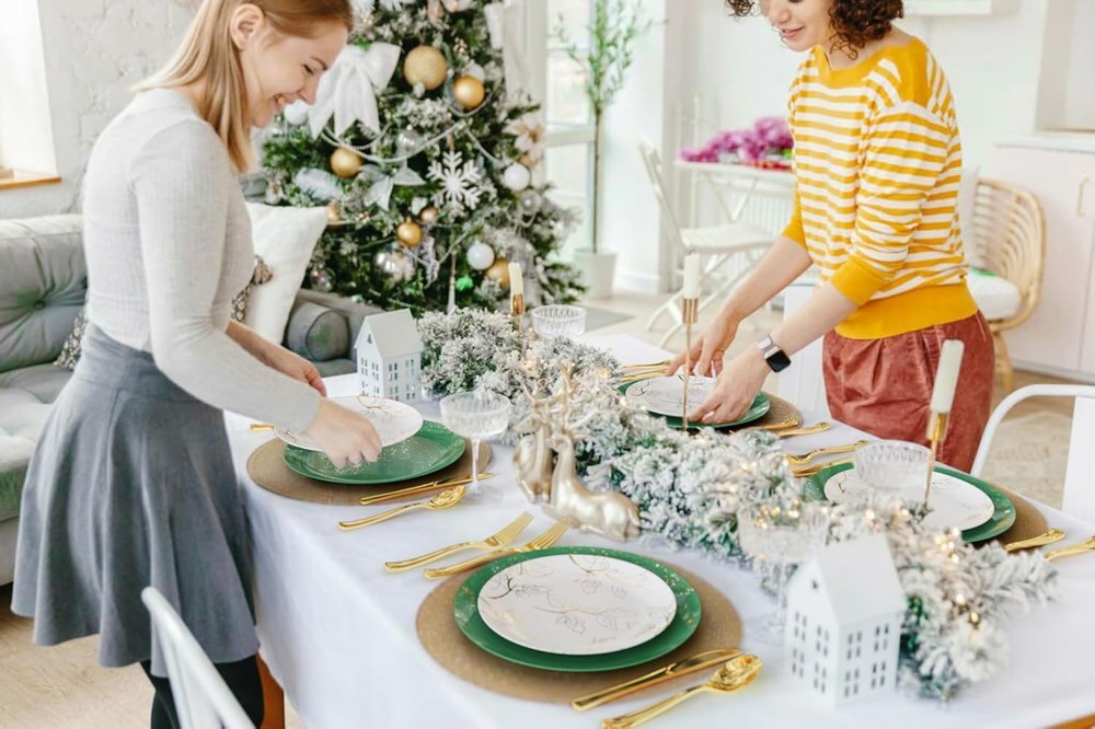 Christmas Plates Disposable 100 Pcs Christmas Dinnerware Set Christmas Plastic