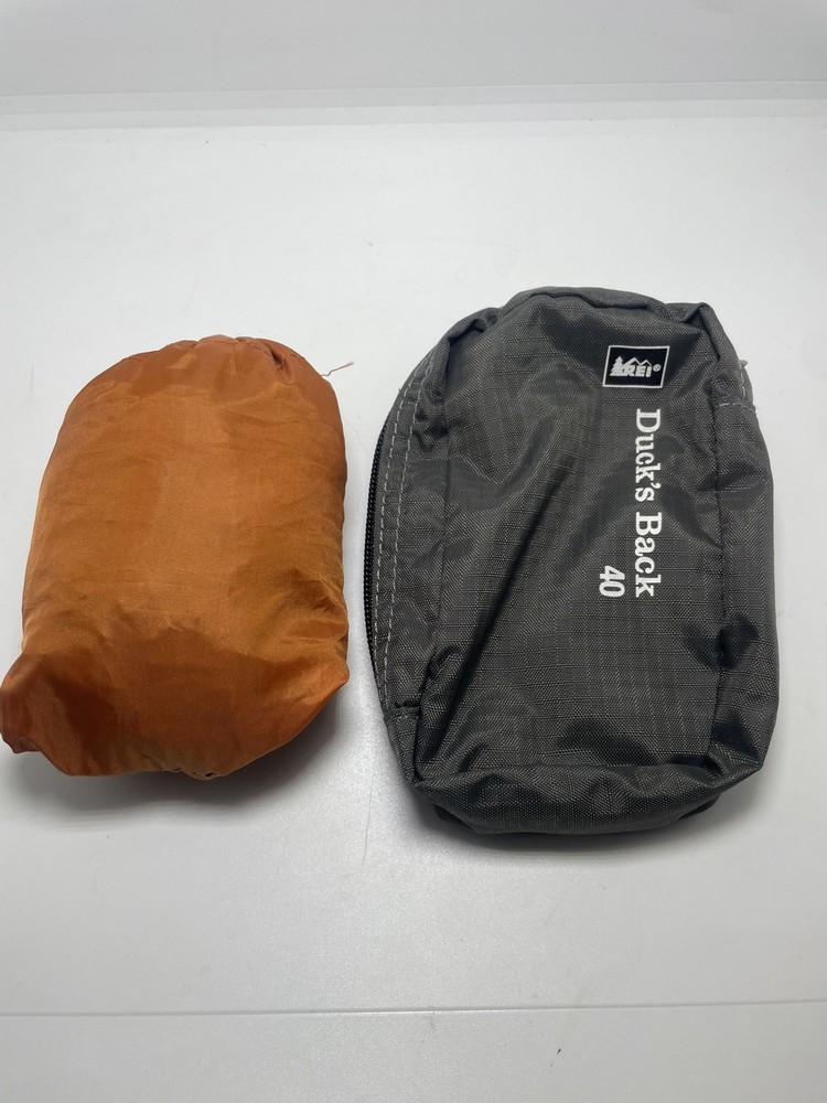 REI Duck's Back 40 L Waterproof Backpack Rain Cover Gray