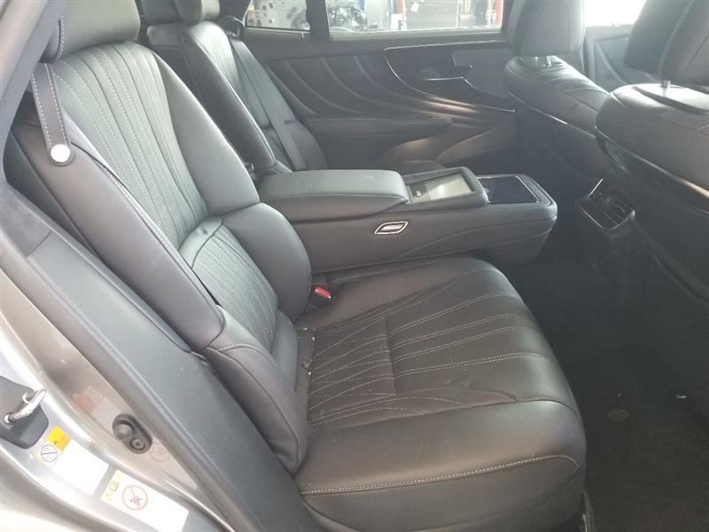 18 LEXUS LS500 NETWORK GATEWAY CONTROL MODULE 8911150110