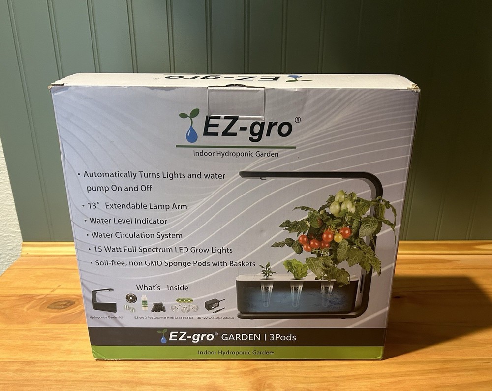EZ-Gro Indoor Hydroponic Garden. Great Condition/Original Box & Instructions.