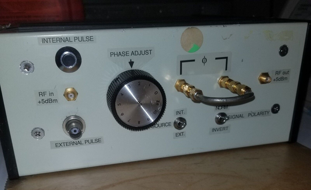 RF pulse modulation generator.  Good enclosure for a new RF project. Atten. Amp