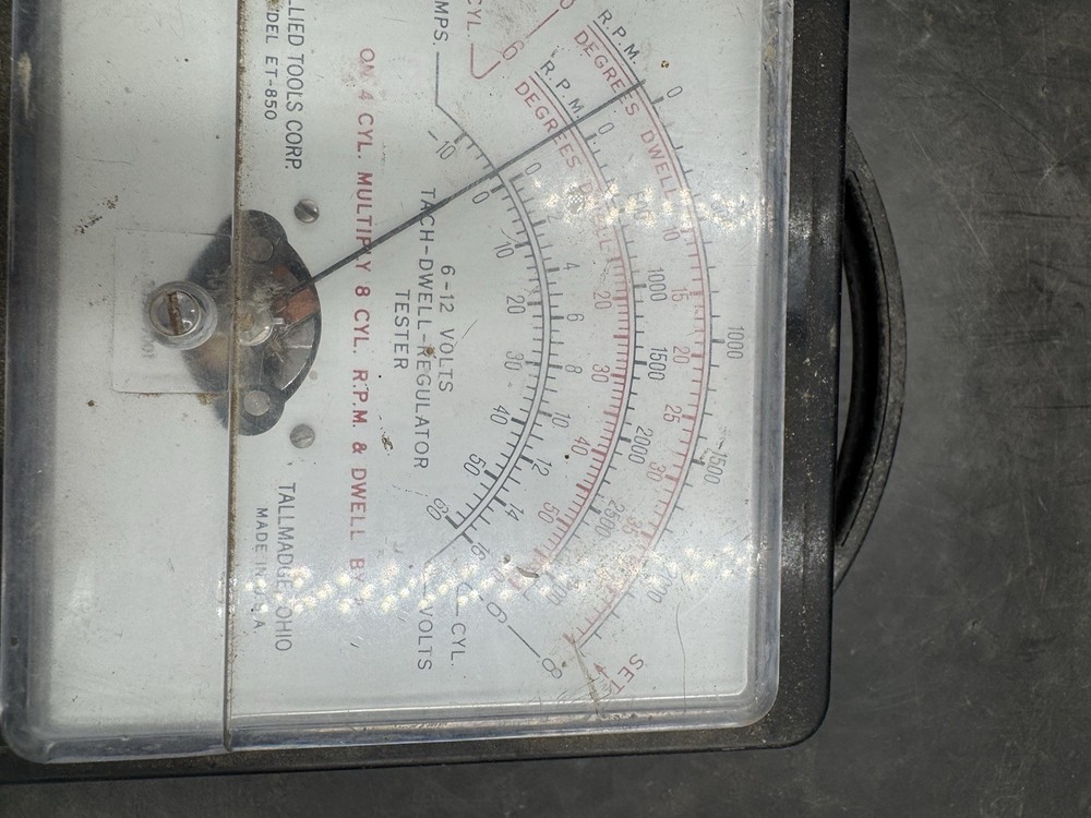 Vintage Mac Tools ET-850 Tach Dwell Volt Ohmmeter - Untested