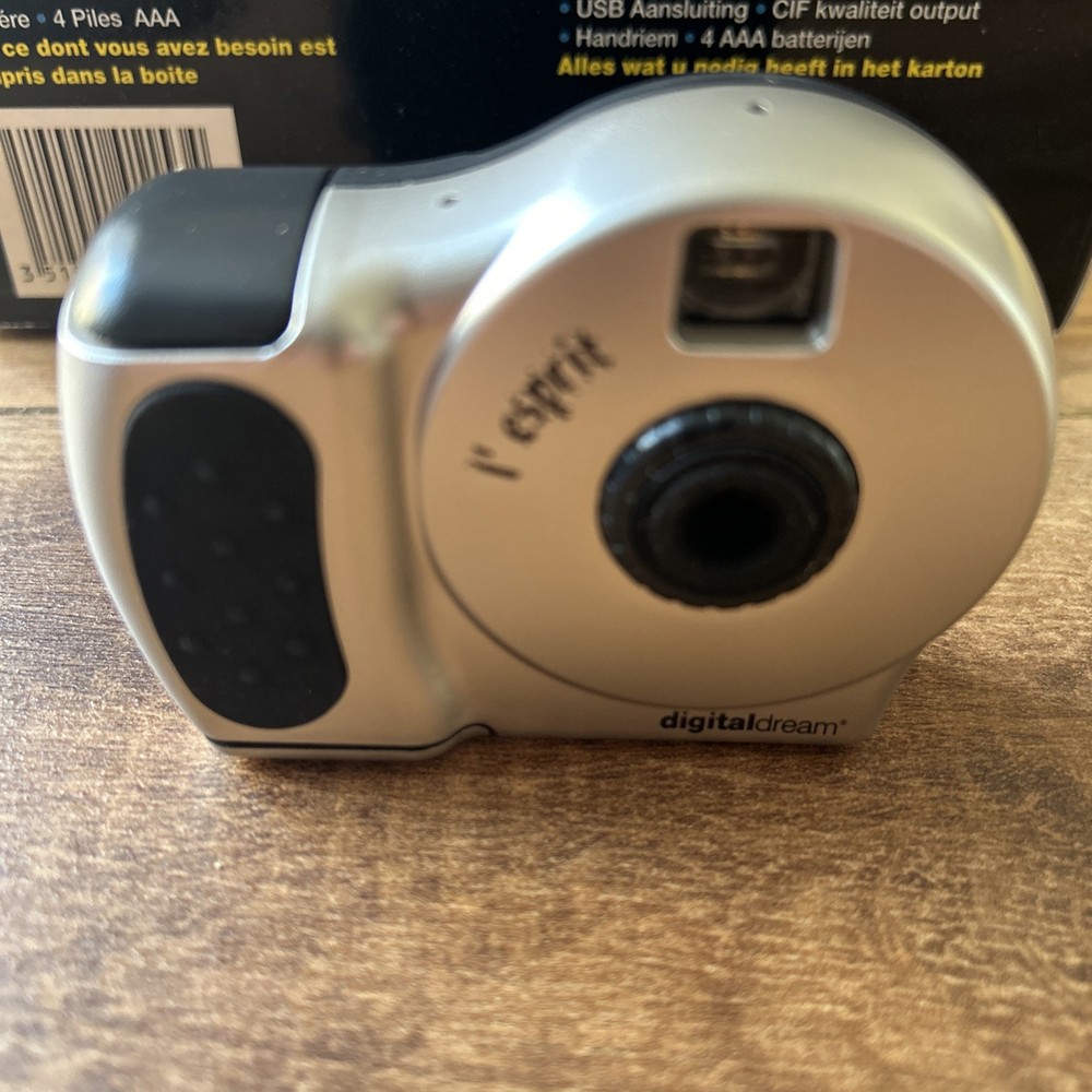Digital Camera - Digital Dream l'Esprit Digital Camera - Boxed