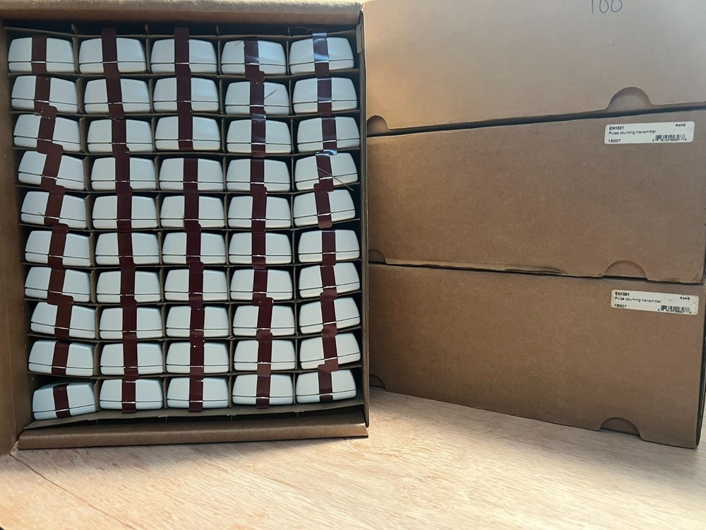 One Inovonics EN1501 Wireless Pulse Transmitter – Includes ID Tool APP