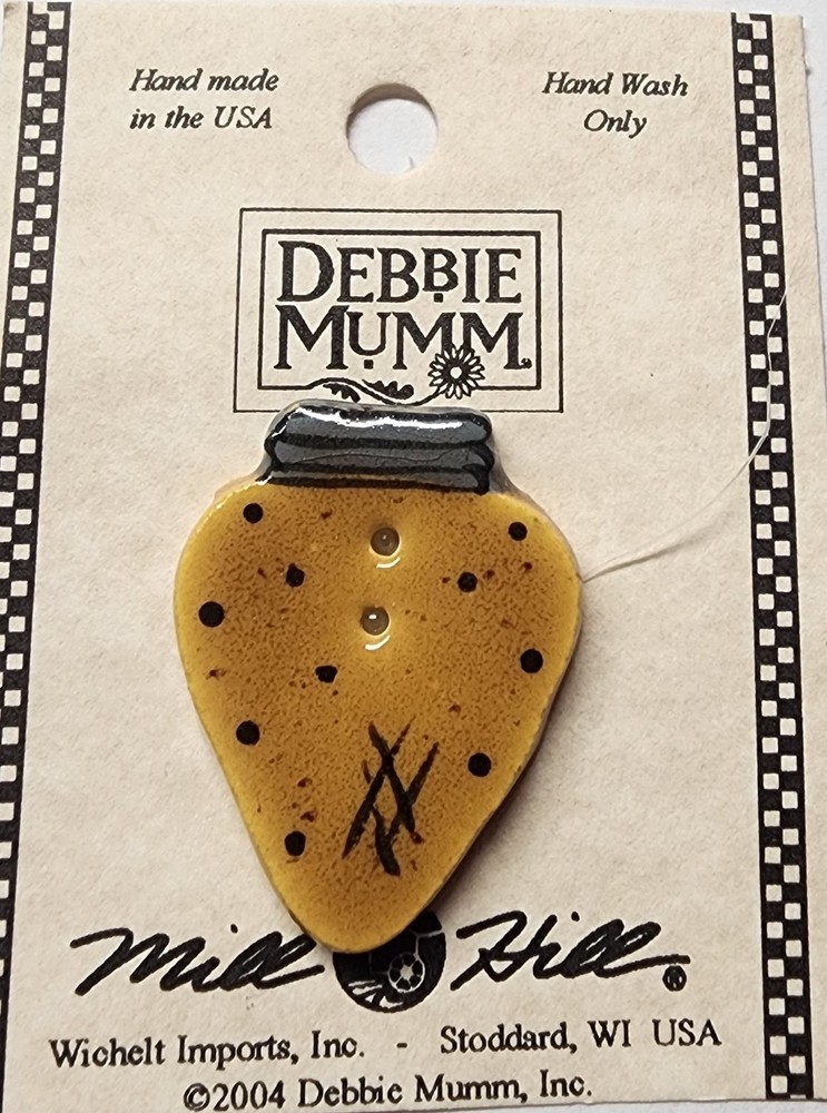 DIY Mill Hill Ceramic Button - Gold Christmas Bulb