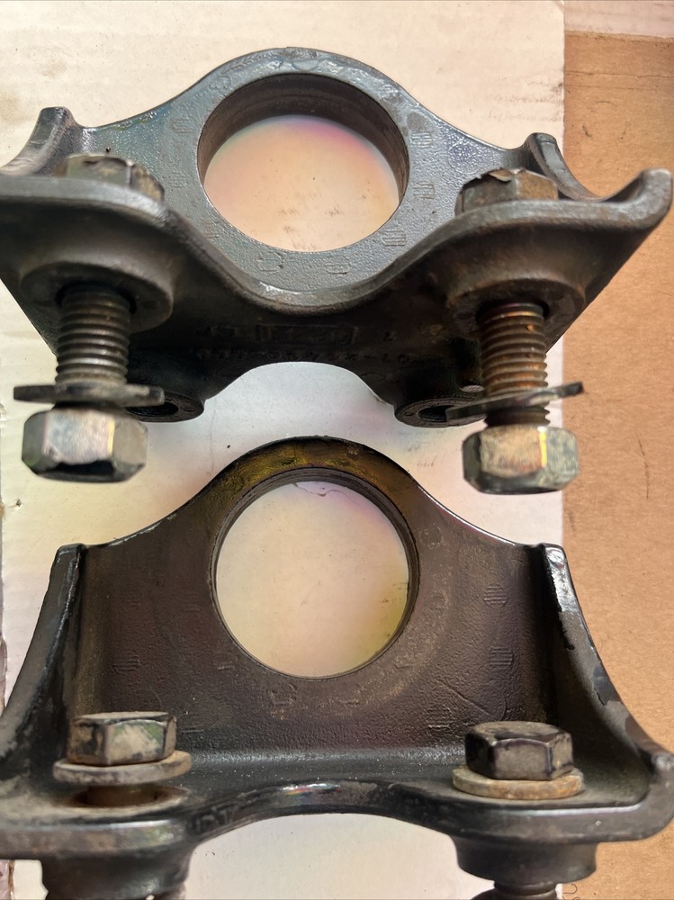 Engine Support Bracket FOR Freightliner 01-26490-000 -2pack