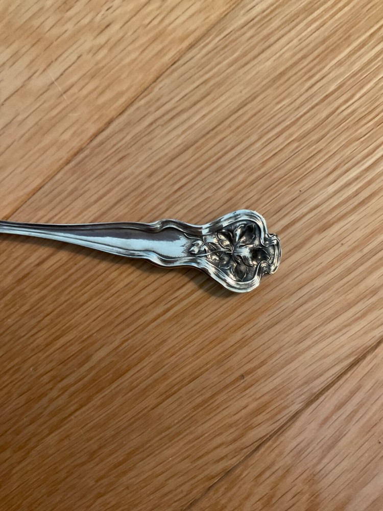 Watson unidentified floral five o'clock spoon
