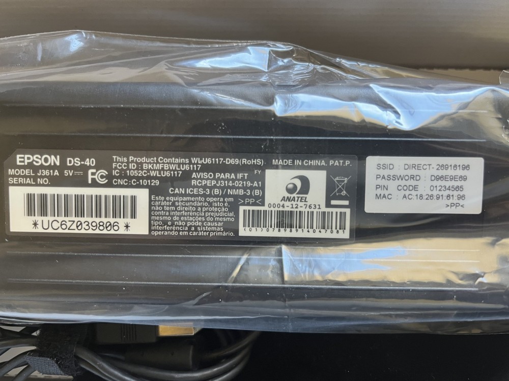 Epson WorkForce DS-40 Wireless Portable Color Document Scanner