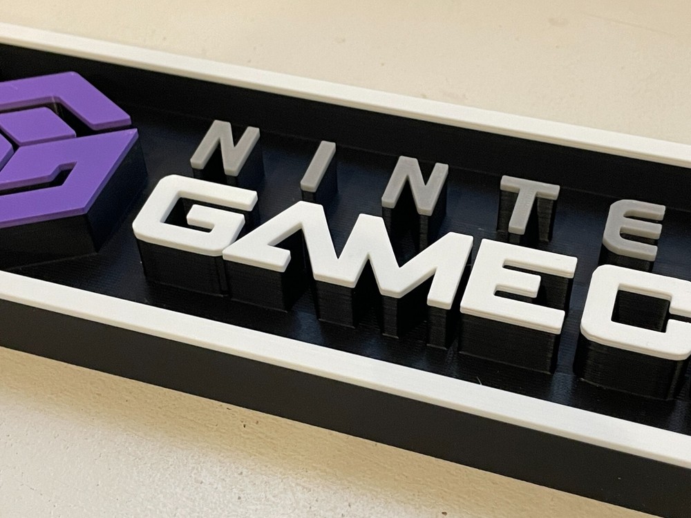 NINTENDO GAMECUBE 3D printed game console placard, multi-color
