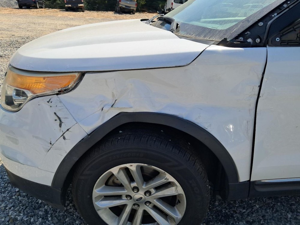 Console Front Floor XLT Without Select Shift Fits 11-15 EXPLORER 4799449