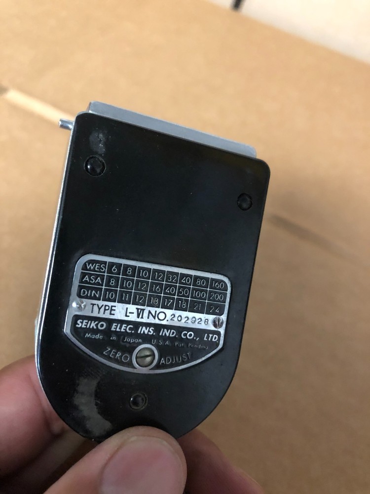 SEKONIC LIGHT METER MODEL L-VI