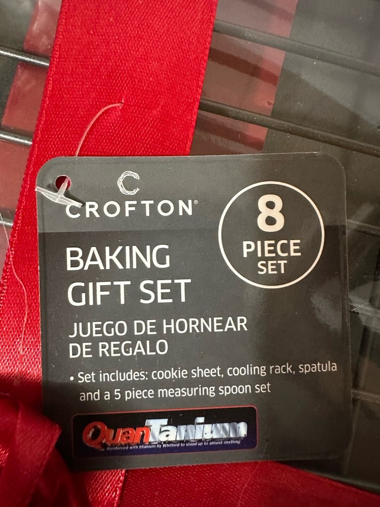 Holiday Baking Set, 8 Pieces