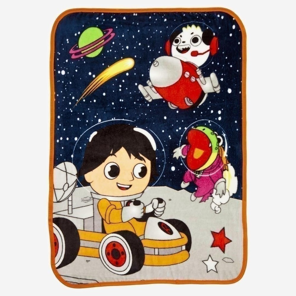 Ryan's World Galaxy Explorers Silky Soft Throw