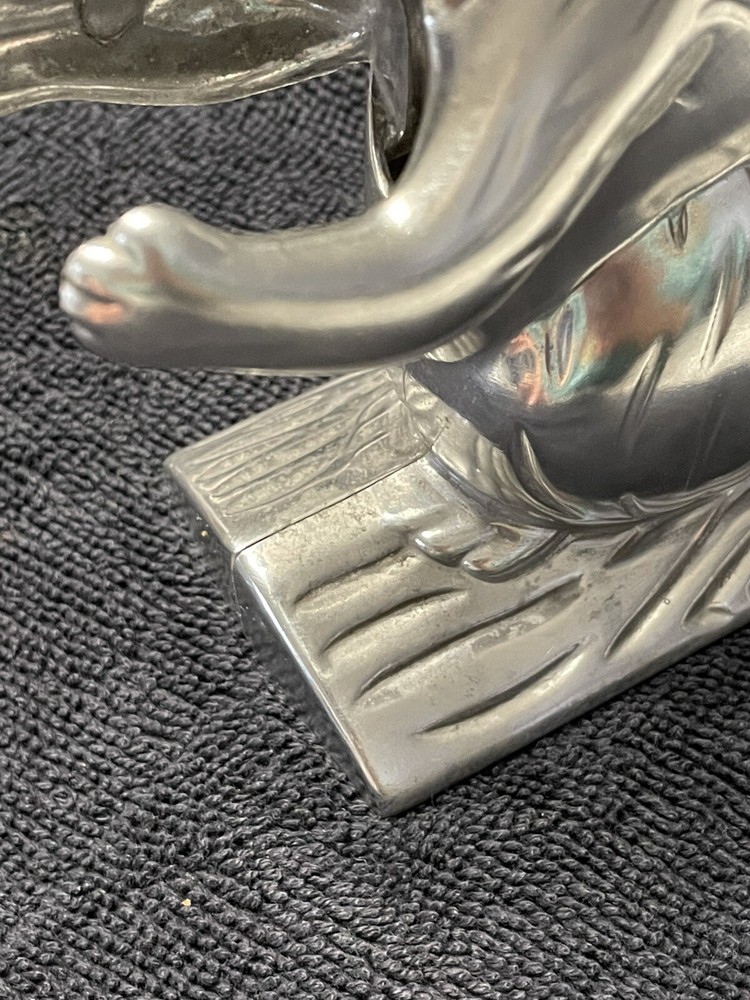 Squirrel Metal Nutcracker Nut