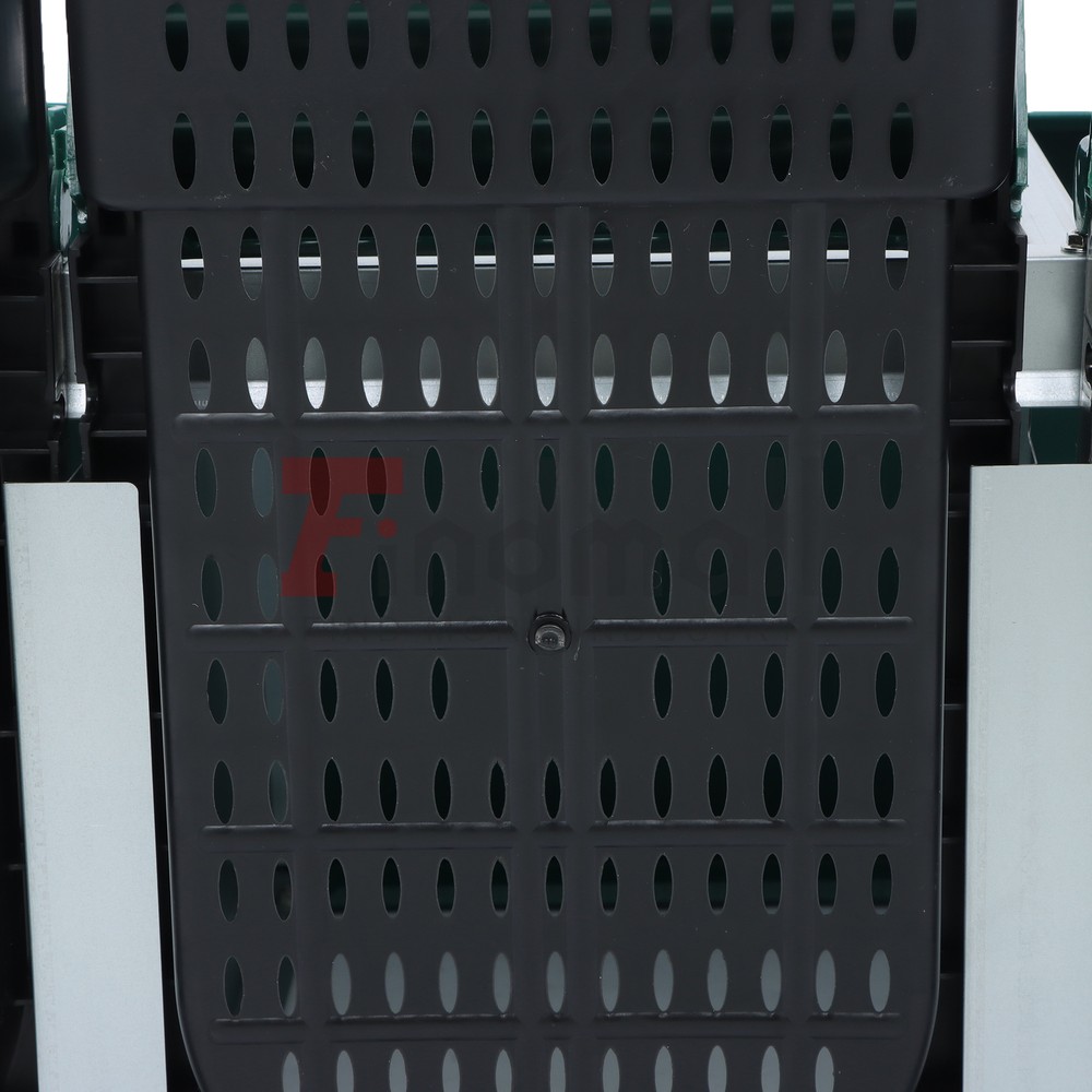 Chicken Nesting Boxes Metal Chicken Egg Laying Box with Perch 4 Hole