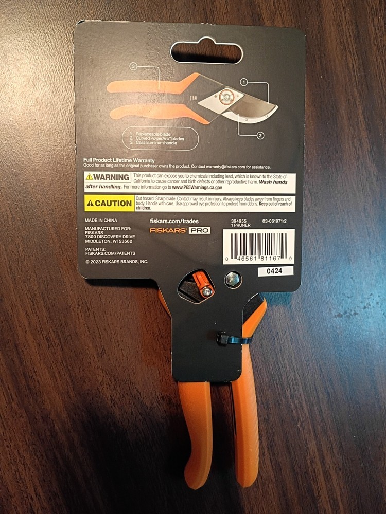 Fiskars Pro 1" cutting capacity pruner