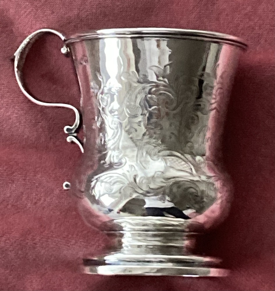 Antique Solid Silver Christening cup with Birds & Scroll engravings 126.2g