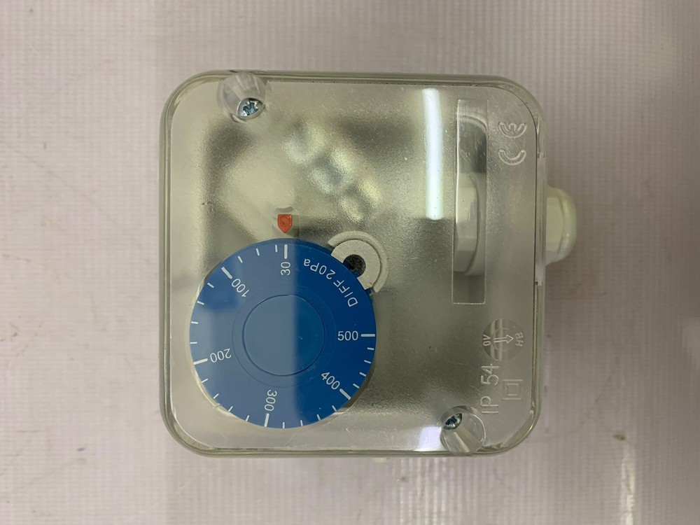 HK Instruments / Differential Pressure Switch / PS500B