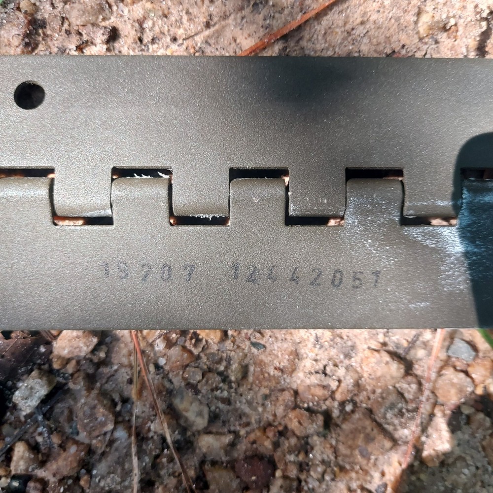 NOS Hinge FMTV? / 12442051