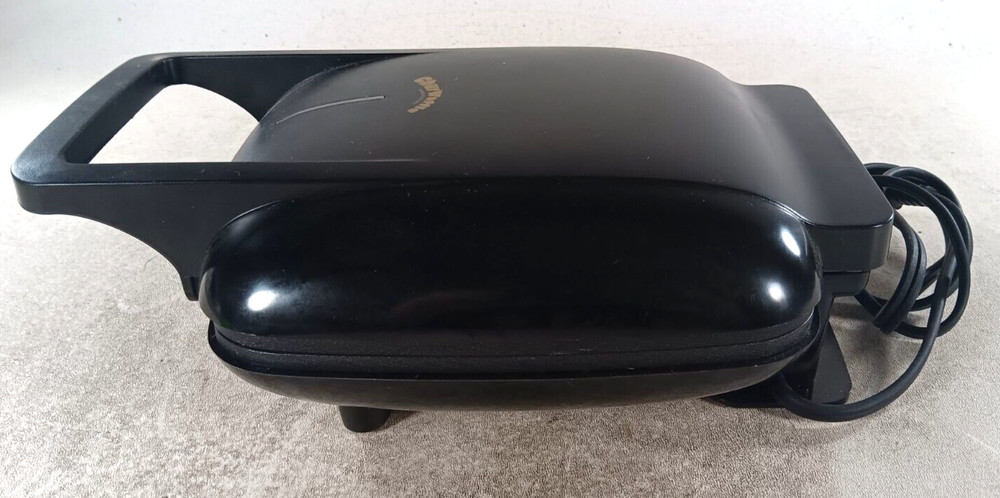 Chur Waffle Makes 4 Mini 3" Waffles Indicator Light