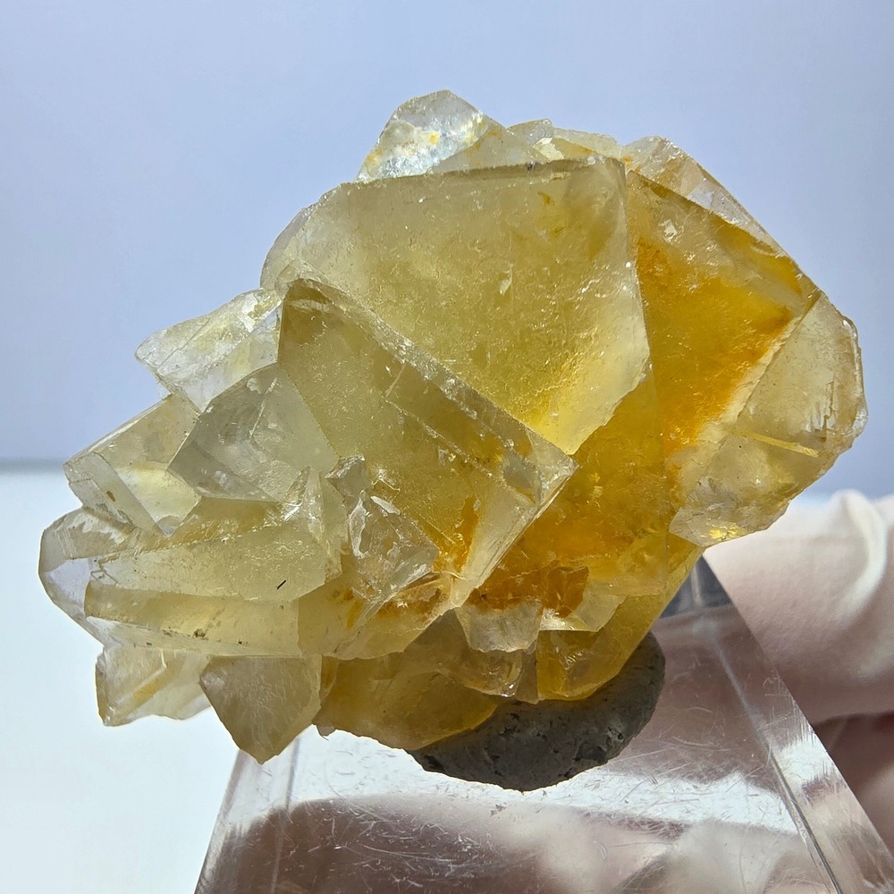 Phantom Fluorite Cube Specimen, yellow Okorusu, Namibia 43*29*17mm