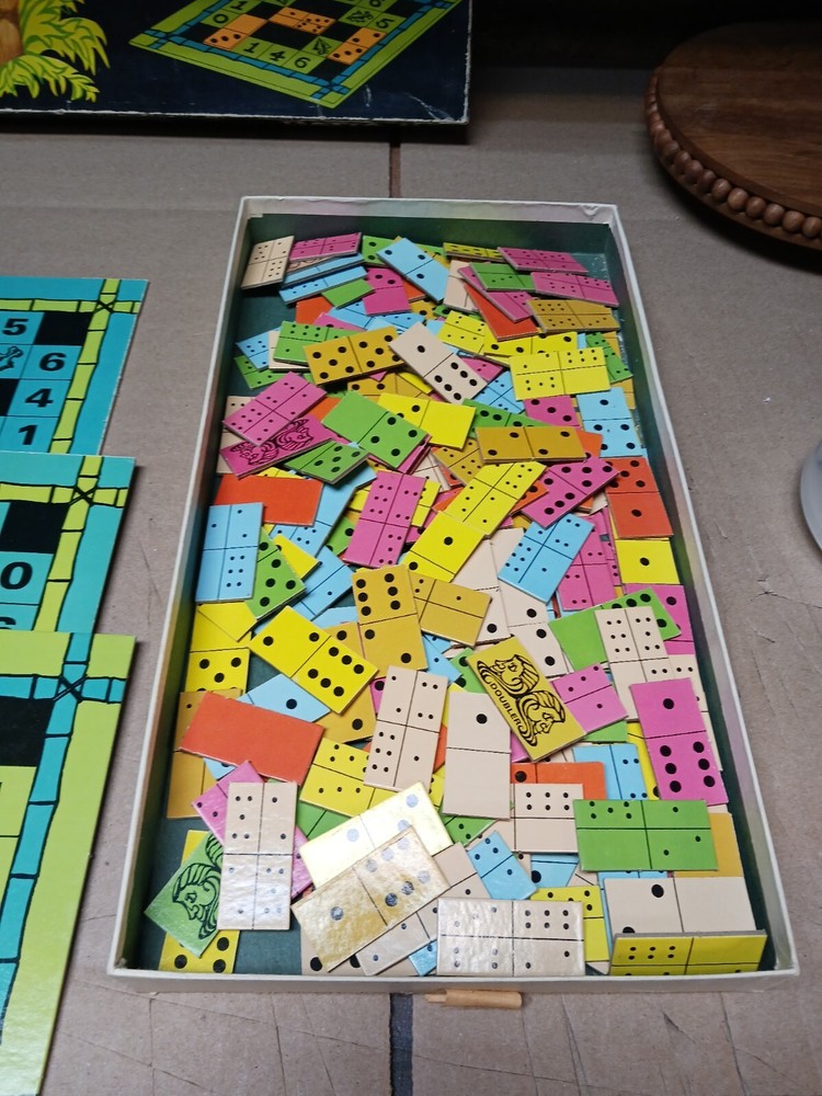 BATTA HAI Board GAME CADACO 1965 Complete, Free Shipping