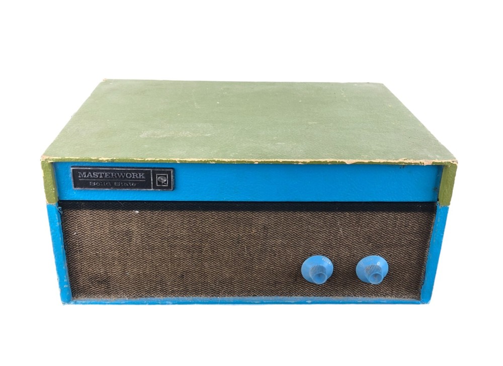 Vintage Columbia Masterwork Solid State Model M-2201 Phonograph Record Player