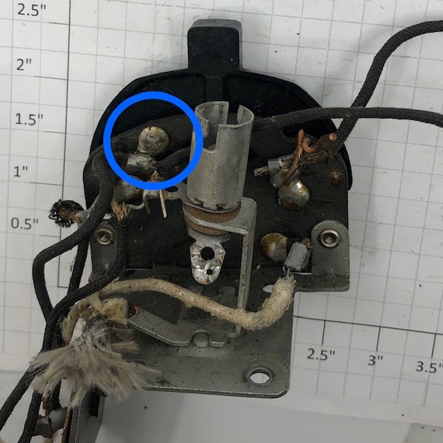 Lionel ZW-89 Left Hand Reversing Unit Assembly