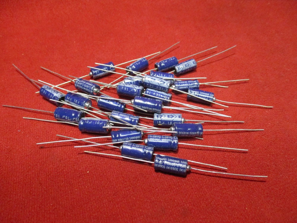 Samhwa Axial Capacitors 16V 10uF Quantity of 25