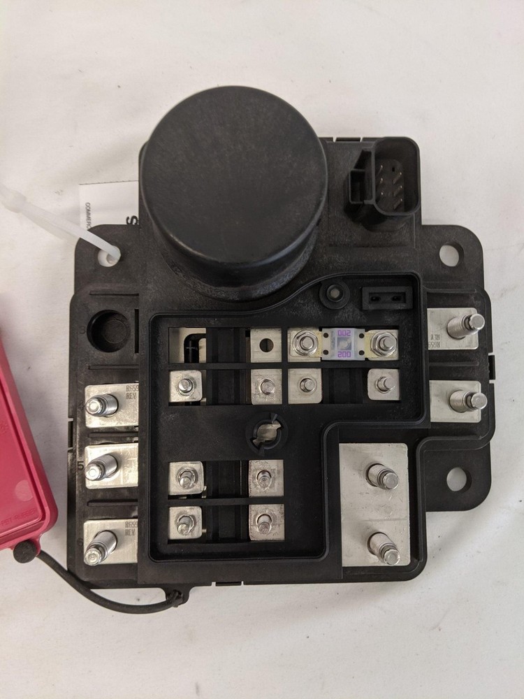 Freightliner Daimler Battery Cable Access Power Module - P/N A66-14402-018