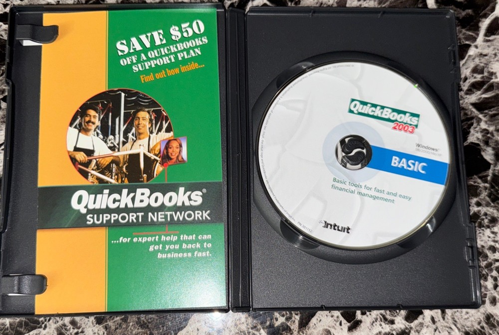 Intuit QuickBooks Basic Edition 2003 - Includes Box, Book, Disc, & Code