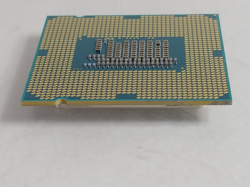 Intel Core i3-3220 3.30 GHz LGA 1155 Desktop CPU Processor SR0RG