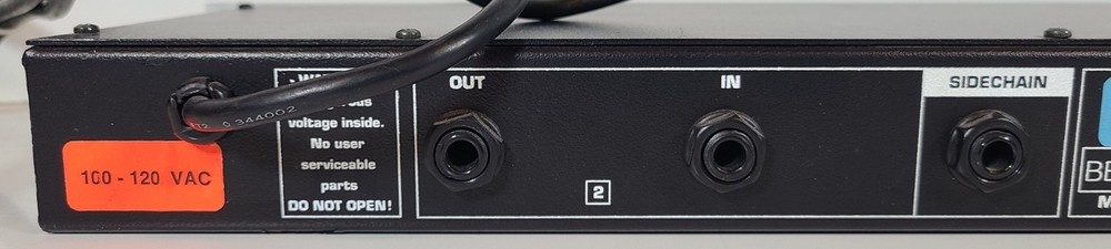 Behringer Automatic Compressor/Limiter MDX 402